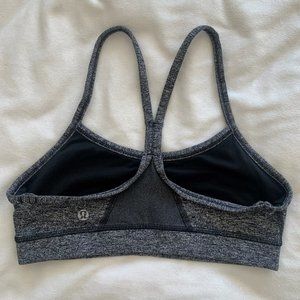 lululemon athletica - Flow Y Bra - Size 4